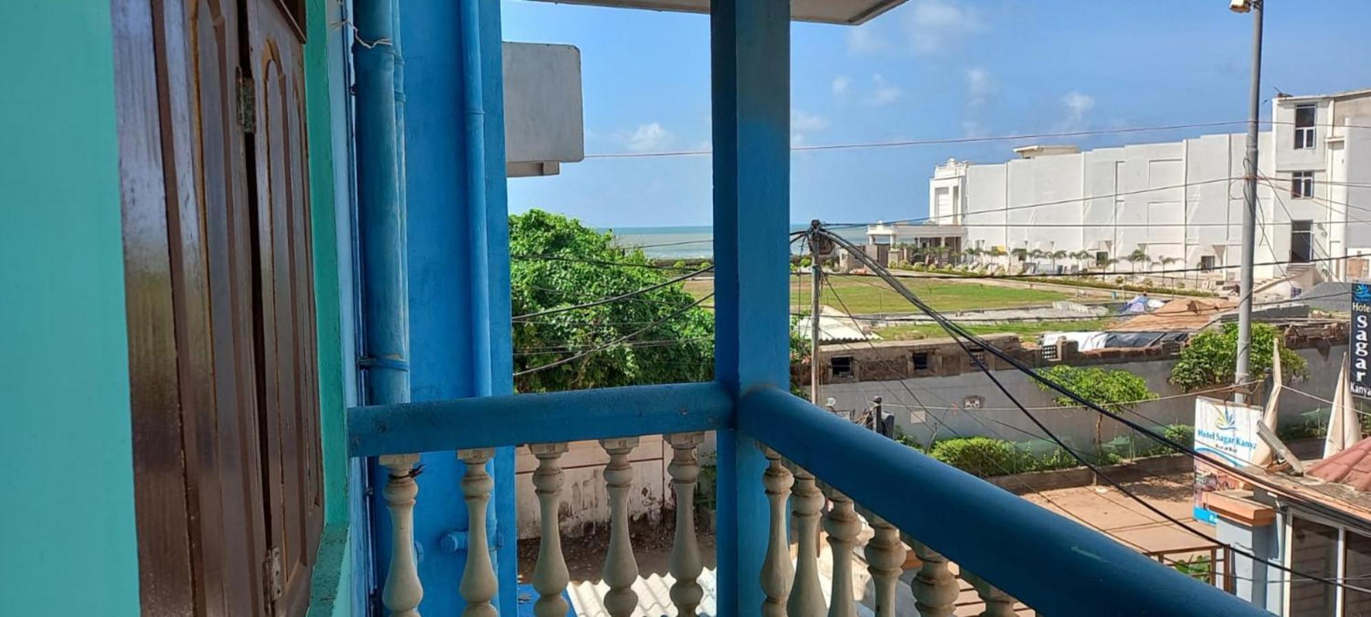 Hotel Goroomgo Jk ! গোরুমগো জে কে ইন পুরী - Sea-view-room - All-room-attached-balcony-with-kitchen-wifi-restaurant-and-parking-facilities-prime-location-best Selling In 3*